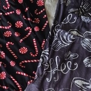Candycane and Coffee Print Leggings